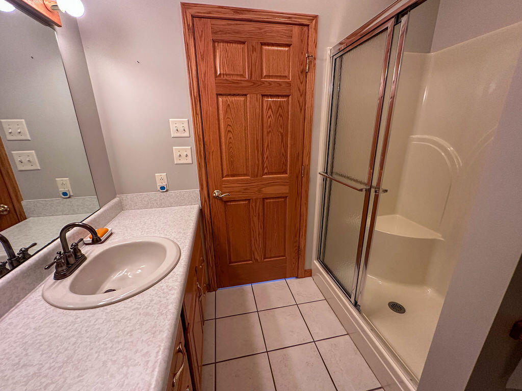 24 Breezewood Lane, Saint Marys, Ohio 45885
