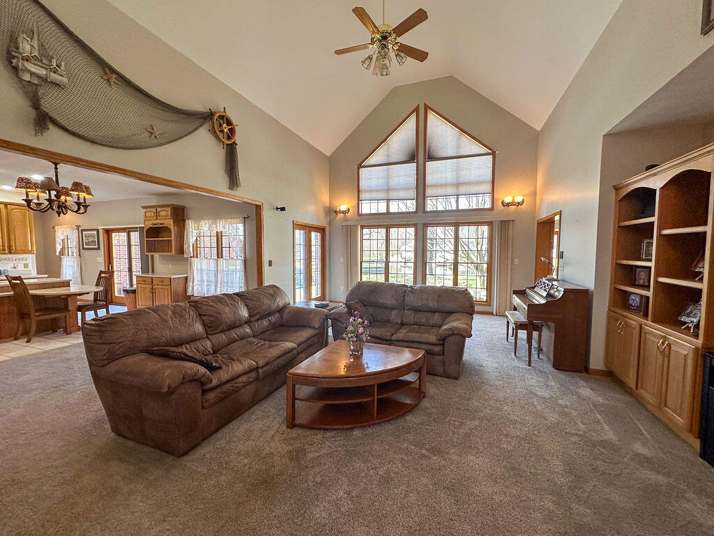24 Breezewood Lane, Saint Marys, Ohio 45885