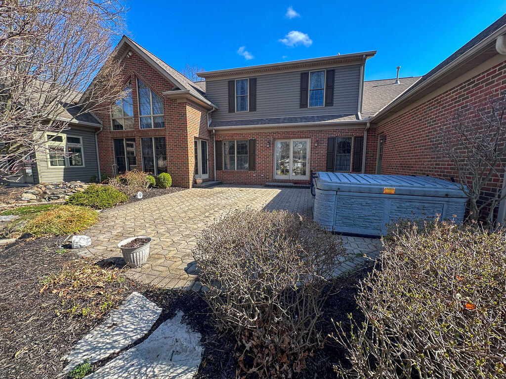 24 Breezewood Lane, Saint Marys, Ohio 45885
