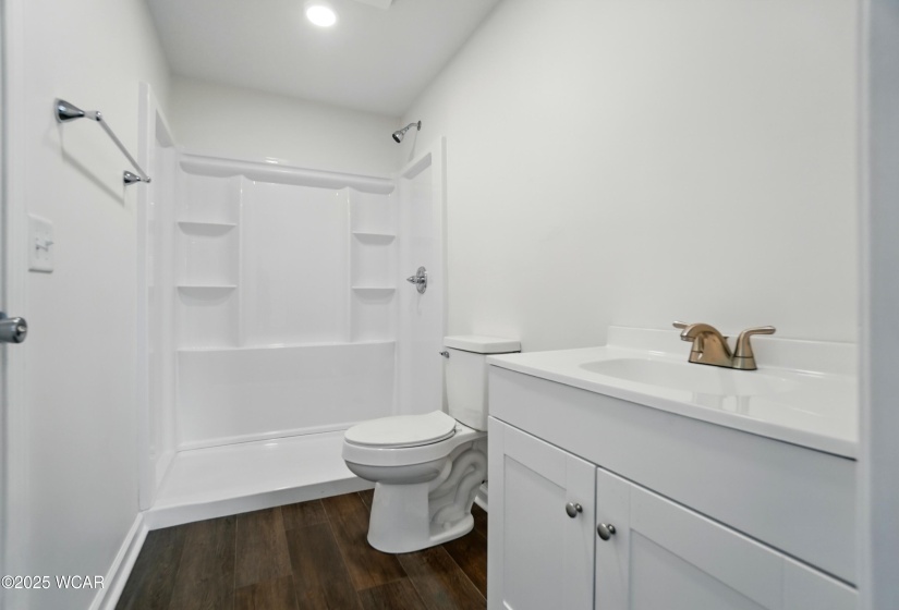 221 Broadway Street, Spencerville, Ohio, 4 Bedrooms Bedrooms, ,2 BathroomsBathrooms,Residential,For Sale,Broadway,306923
