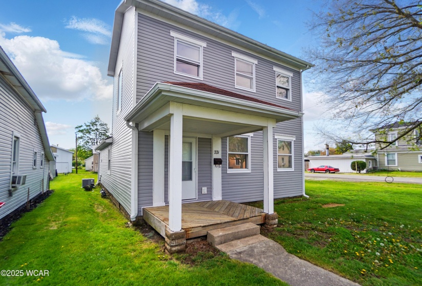 221 Broadway Street, Spencerville, Ohio, 4 Bedrooms Bedrooms, ,2 BathroomsBathrooms,Residential,For Sale,Broadway,306923