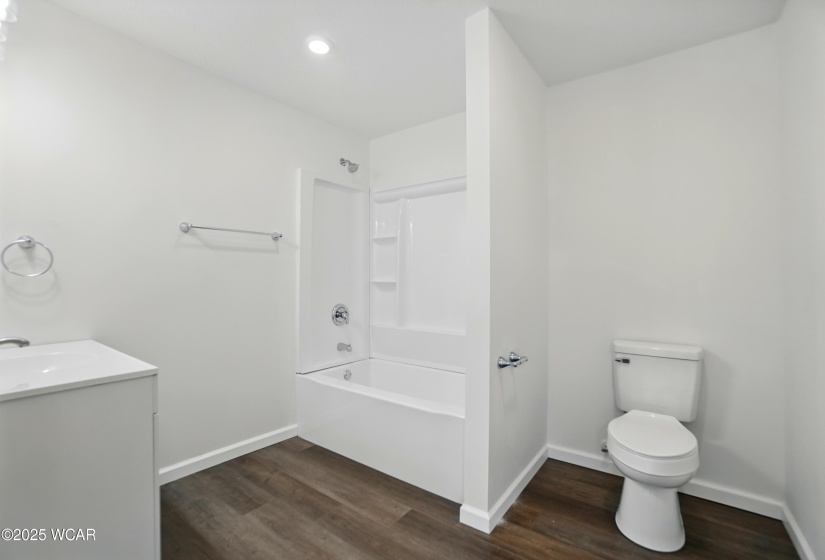 221 Broadway Street, Spencerville, Ohio, 4 Bedrooms Bedrooms, ,2 BathroomsBathrooms,Residential,For Sale,Broadway,306923