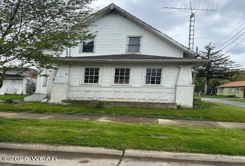 305 Main Street, Wapakoneta, Ohio, 3 Bedrooms Bedrooms, ,1 BathroomBathrooms,Residential,For Sale,Main,306925