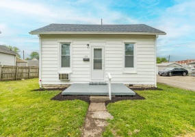 309 Staunton Street, Piqua, Ohio 45356, 2 Bedrooms Bedrooms, ,1 BathroomBathrooms,Residential,For Sale,Staunton,1038410