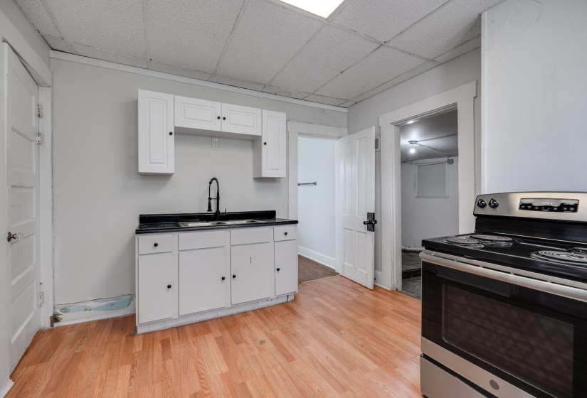 17-web-or-mls-1603-woodward-ave