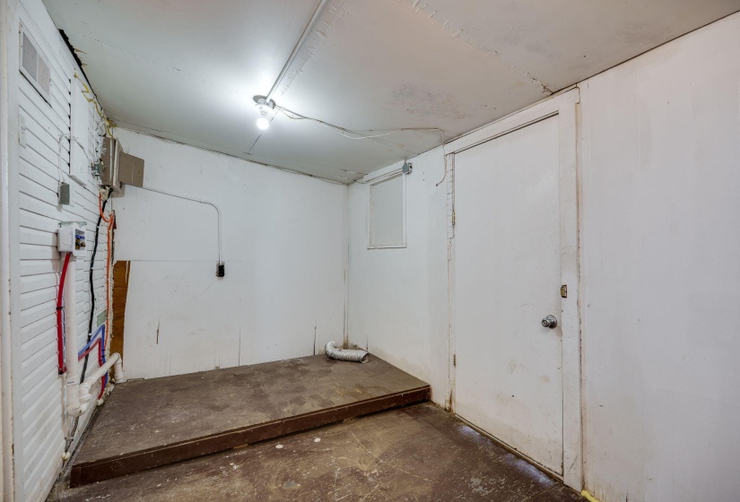 20-web-or-mls-1603-woodward-ave