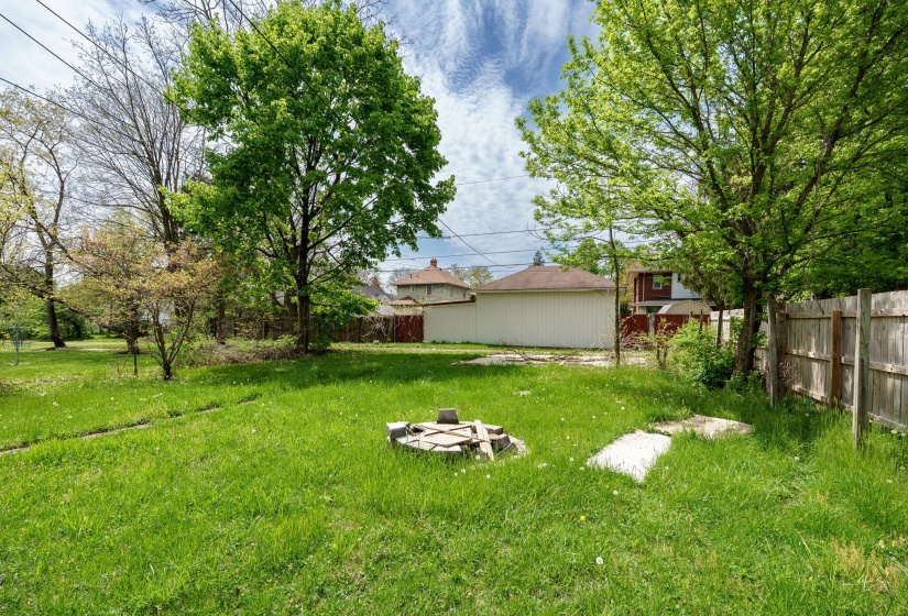 37-web-or-mls-1603-woodward-ave