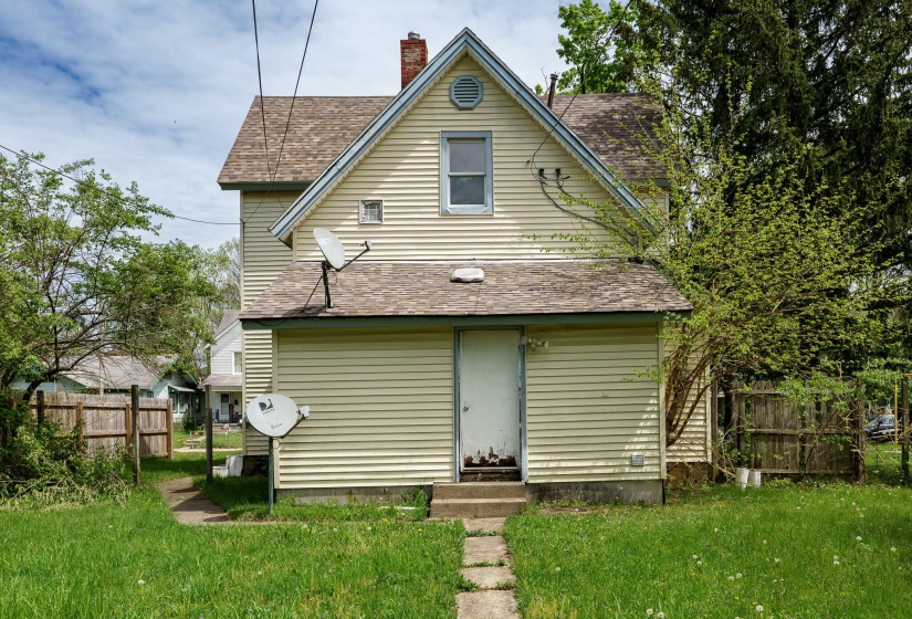 39-web-or-mls-1603-woodward-ave