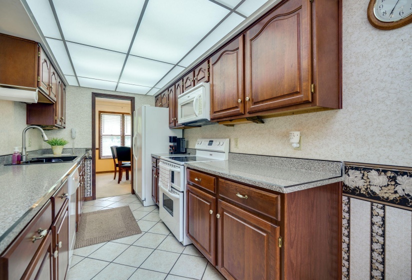 14-web-or-mls-933-oak-lea-dr