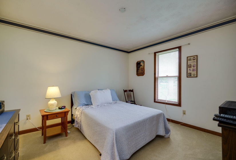 24-web-or-mls-933-oak-lea-dr