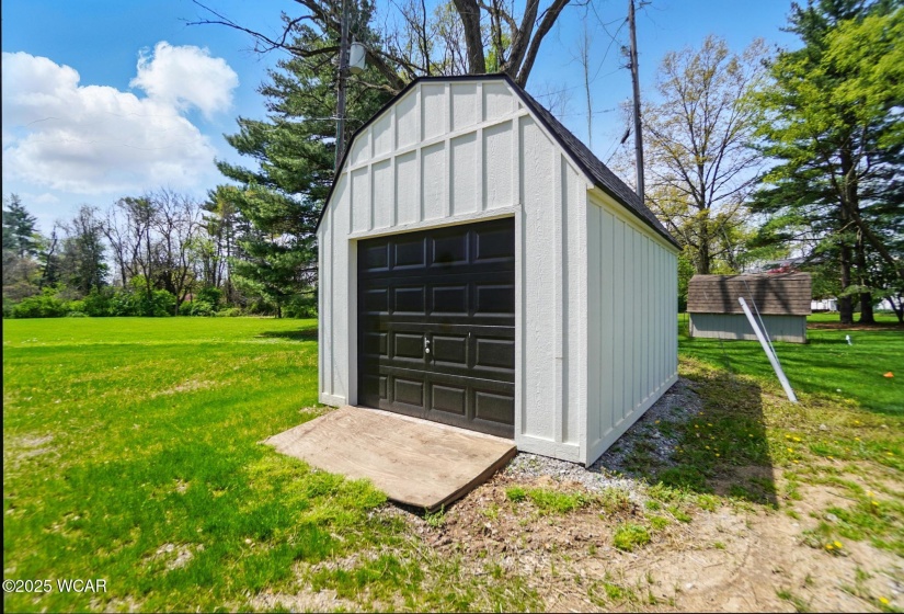 1652 Oak Woods Drive, Lima, Ohio, 5 Bedrooms Bedrooms, ,3 BathroomsBathrooms,Residential,For Sale,Oak Woods,306928