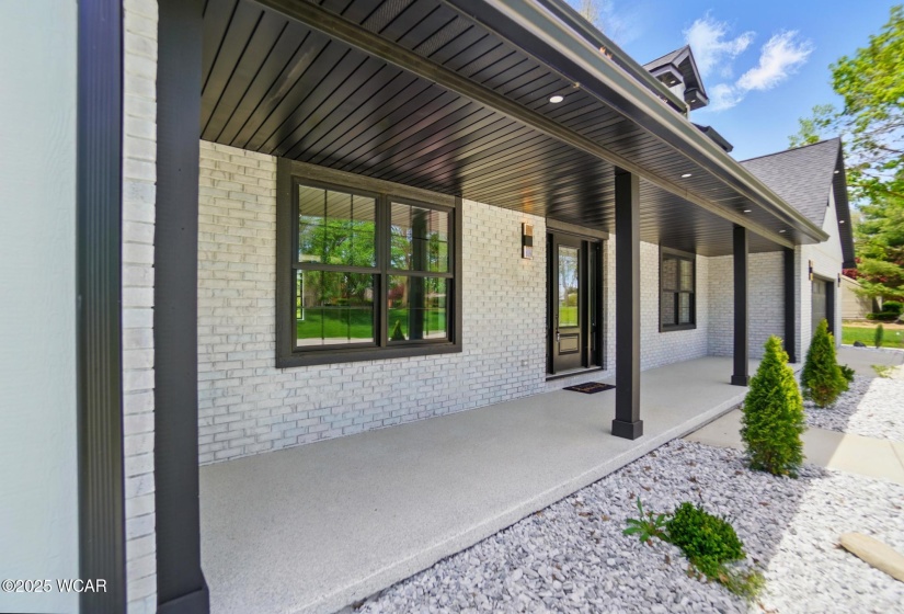 1652 Oak Woods Drive, Lima, Ohio, 5 Bedrooms Bedrooms, ,3 BathroomsBathrooms,Residential,For Sale,Oak Woods,306928