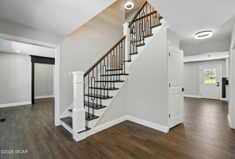 1652 Oak Woods Drive, Lima, Ohio, 5 Bedrooms Bedrooms, ,3 BathroomsBathrooms,Residential,For Sale,Oak Woods,306928