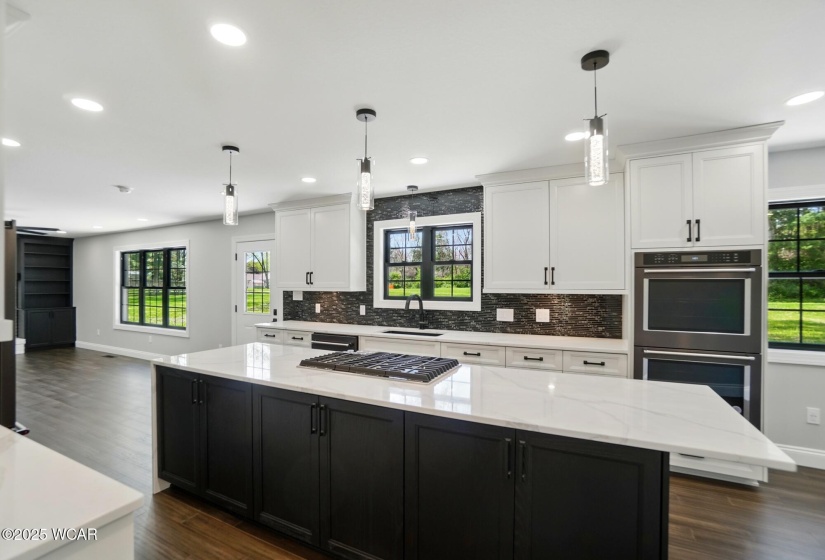 1652 Oak Woods Drive, Lima, Ohio, 5 Bedrooms Bedrooms, ,3 BathroomsBathrooms,Residential,For Sale,Oak Woods,306928