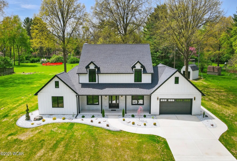 1652 Oak Woods Drive, Lima, Ohio, 5 Bedrooms Bedrooms, ,3 BathroomsBathrooms,Residential,For Sale,Oak Woods,306928