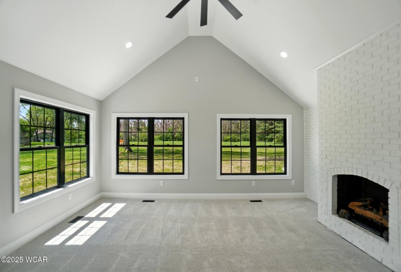1652 Oak Woods Drive, Lima, Ohio, 5 Bedrooms Bedrooms, ,3 BathroomsBathrooms,Residential,For Sale,Oak Woods,306928