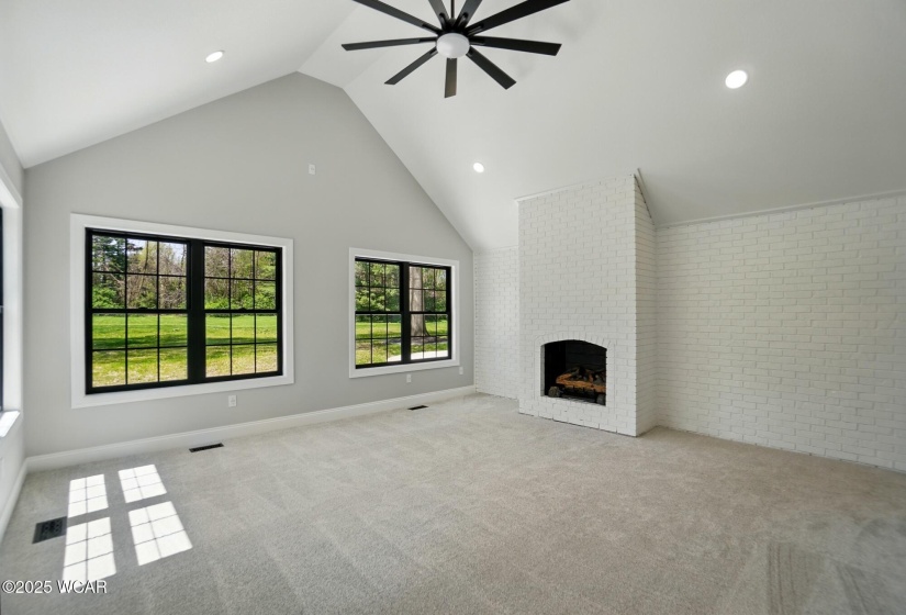 1652 Oak Woods Drive, Lima, Ohio, 5 Bedrooms Bedrooms, ,3 BathroomsBathrooms,Residential,For Sale,Oak Woods,306928