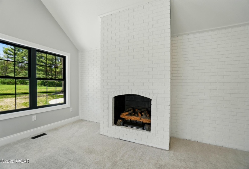 1652 Oak Woods Drive, Lima, Ohio, 5 Bedrooms Bedrooms, ,3 BathroomsBathrooms,Residential,For Sale,Oak Woods,306928
