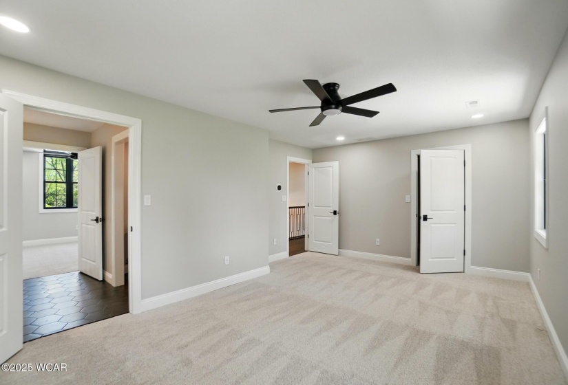 1652 Oak Woods Drive, Lima, Ohio, 5 Bedrooms Bedrooms, ,3 BathroomsBathrooms,Residential,For Sale,Oak Woods,306928