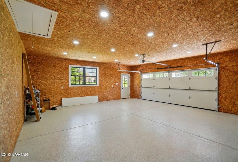 1652 Oak Woods Drive, Lima, Ohio, 5 Bedrooms Bedrooms, ,3 BathroomsBathrooms,Residential,For Sale,Oak Woods,306928