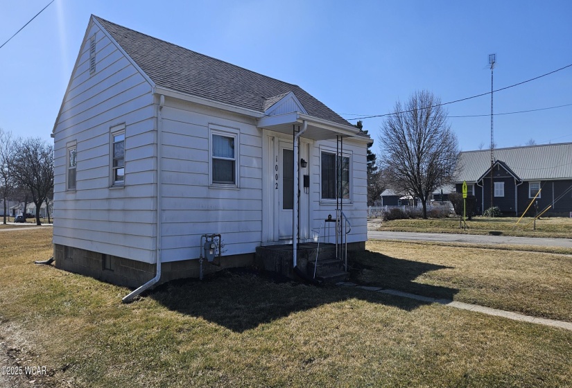 1002 Eureka Street, Lima, Ohio, 2 Bedrooms Bedrooms, ,1 BathroomBathrooms,Residential,For Sale,Eureka,306443