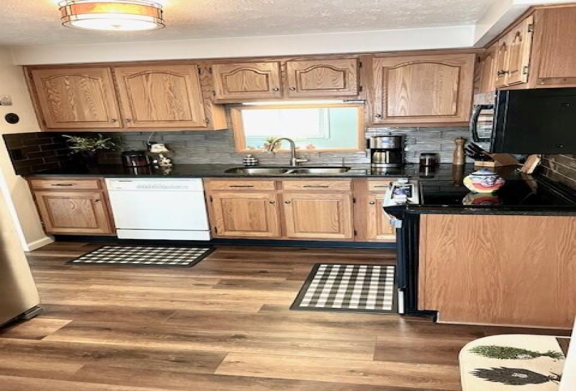 kitchen2