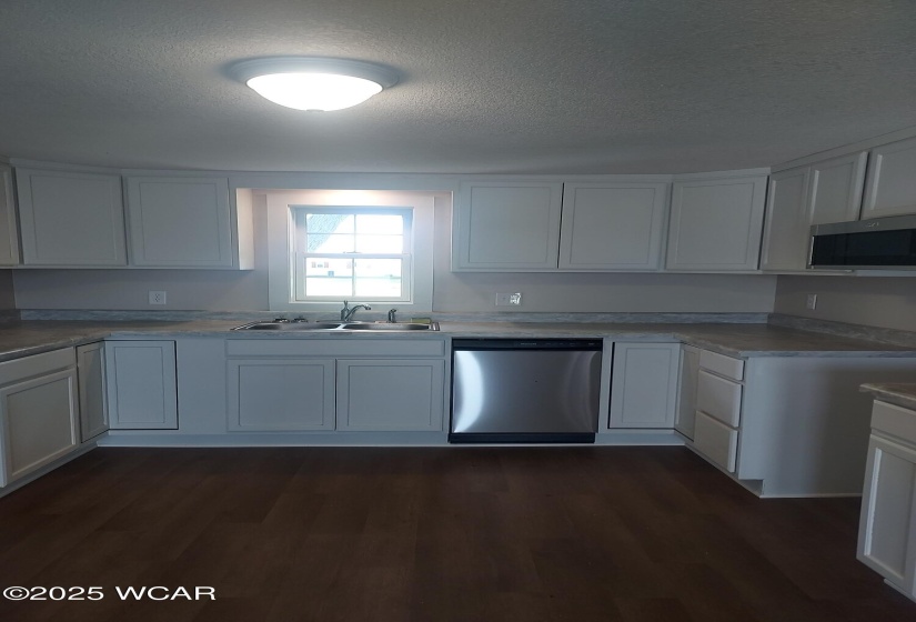 18730 St Rt 65, Wapakoneta, Ohio, 3 Bedrooms Bedrooms, ,2 BathroomsBathrooms,Residential,For Sale,St Rt 65,306931