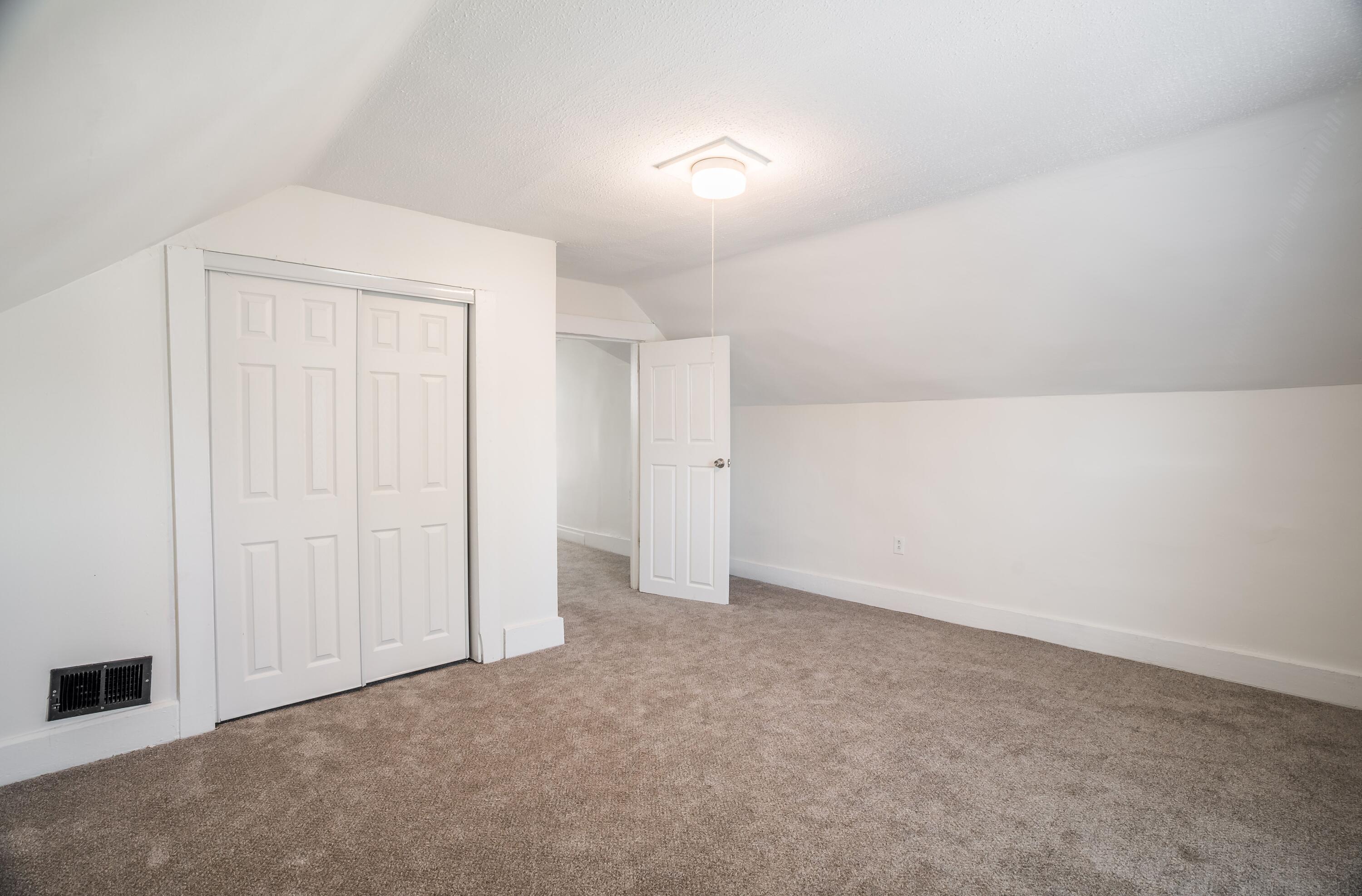 215 miami, Piqua, Ohio 45356