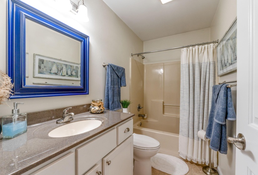 7745 Mohawk St (Interior)-30