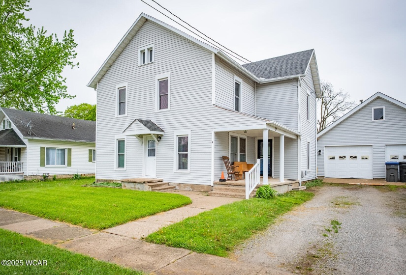 9 First Street, Christiansburg, Ohio, 4 Bedrooms Bedrooms, ,2 BathroomsBathrooms,Residential,For Sale,First,306938