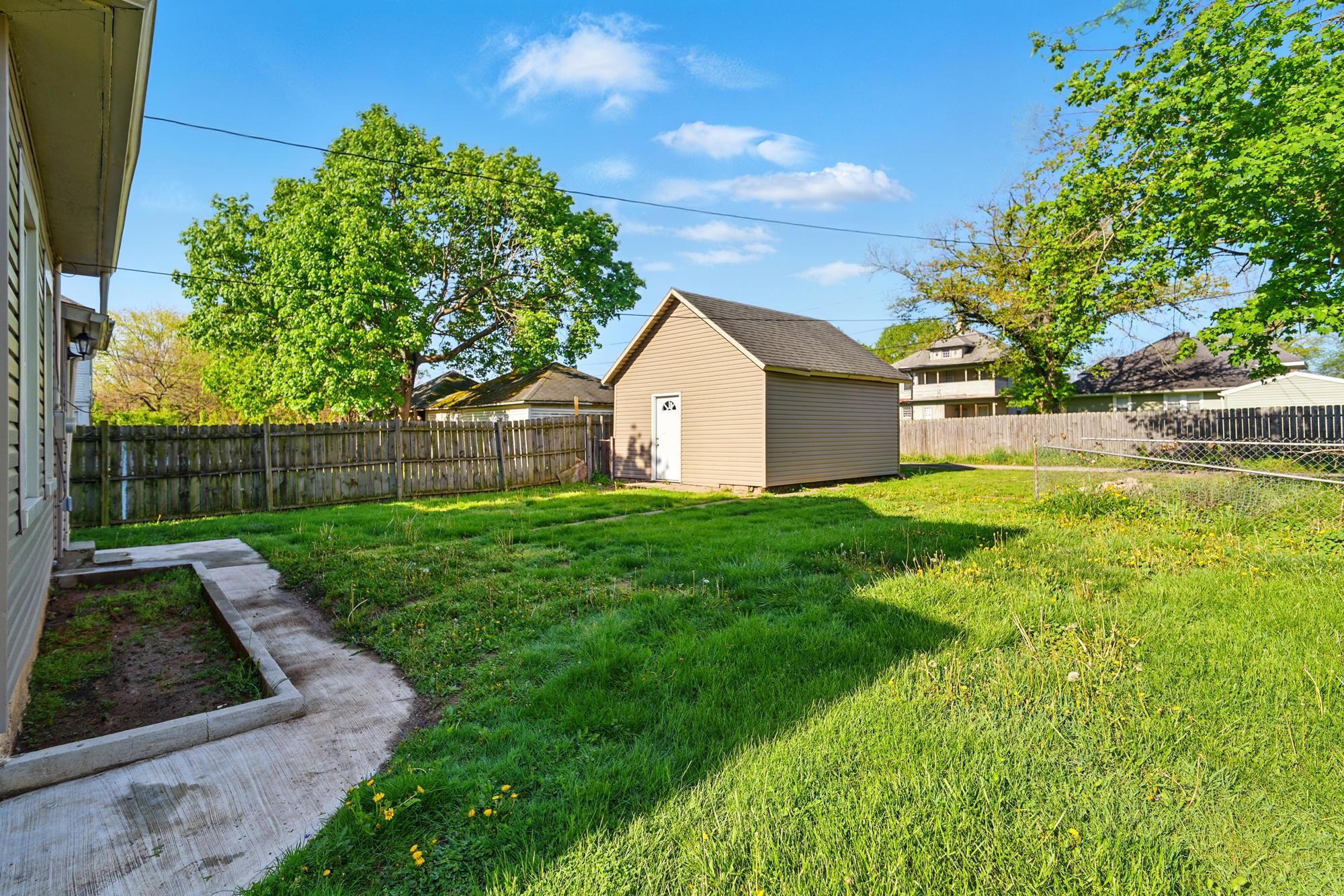 1415 Woodward Avenue, Springfield, Ohio 45506