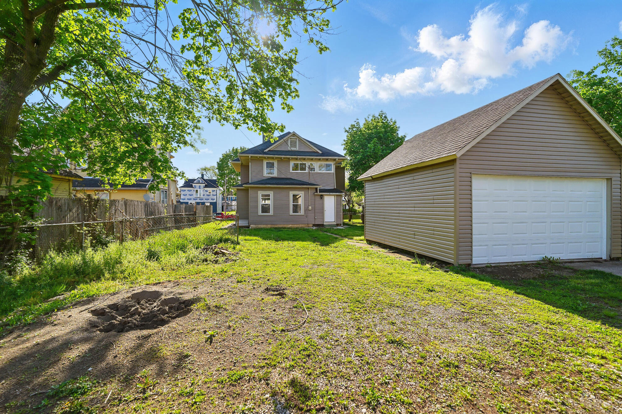 1415 Woodward Avenue, Springfield, Ohio 45506