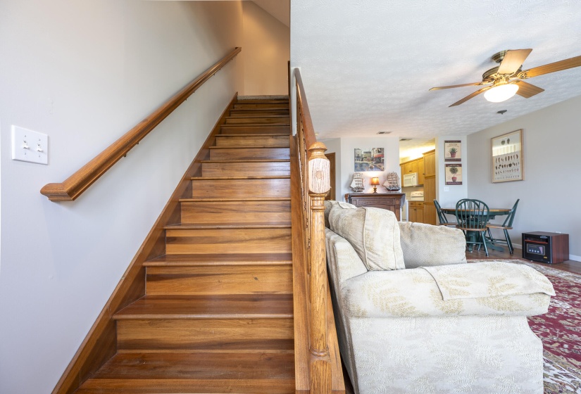 7461 Snug Harbor Dr-14