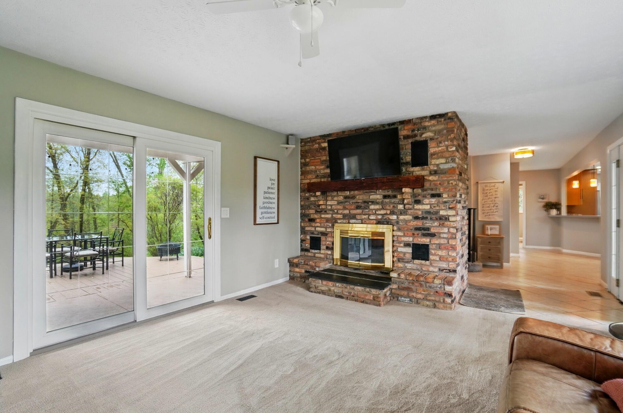 3877 St. Paris Pike, Springfield, Ohio 45504