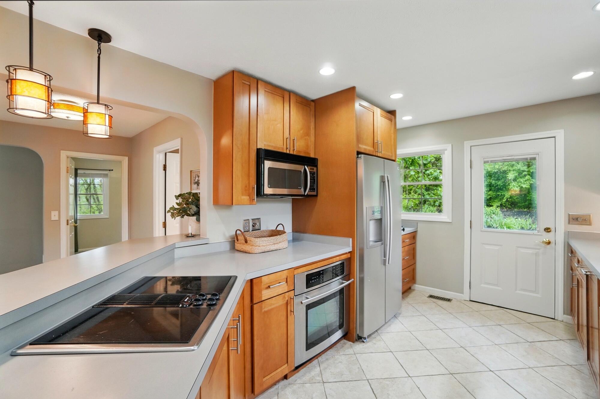 3877 St. Paris Pike, Springfield, Ohio 45504