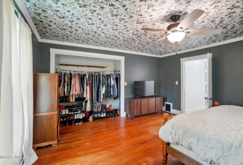 630 Main Street, Kenton, Ohio, 3 Bedrooms Bedrooms, ,1 BathroomBathrooms,Residential,For Sale,Main,306945