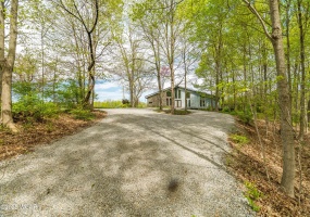 2220 Riverside Dr, Sidney, Ohio, 3 Bedrooms Bedrooms, ,1 BathroomBathrooms,Residential,For Sale,Riverside Dr,306944