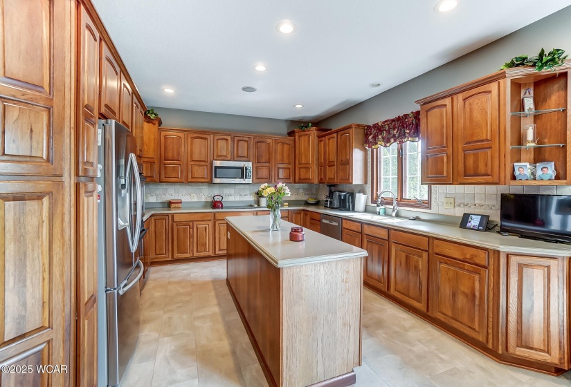 2957 Stoneybrook Drive, Lima, Ohio, 5 Bedrooms Bedrooms, ,4 BathroomsBathrooms,Residential,For Sale,Stoneybrook,306655