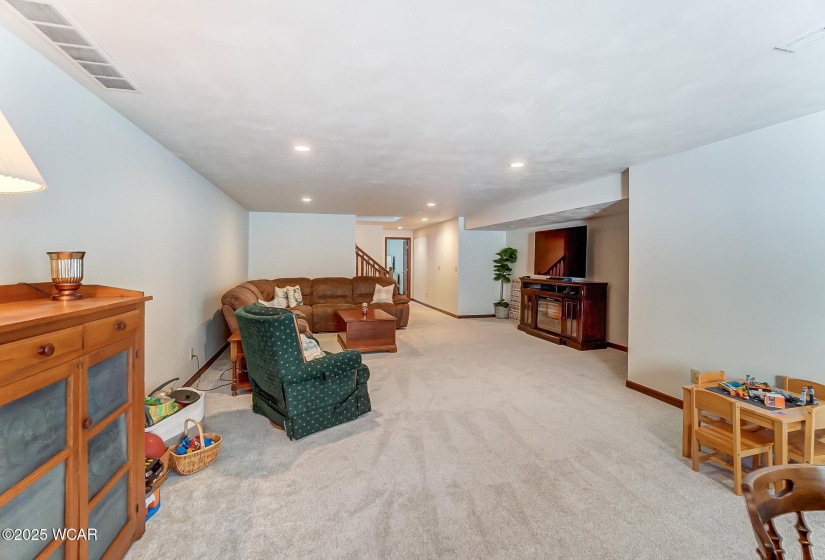 2957 Stoneybrook Drive, Lima, Ohio, 5 Bedrooms Bedrooms, ,4 BathroomsBathrooms,Residential,For Sale,Stoneybrook,306655