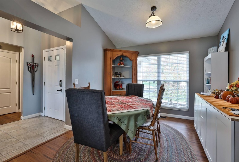007-Dining-Room