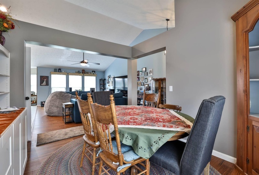 009-Dining-Room-image-3