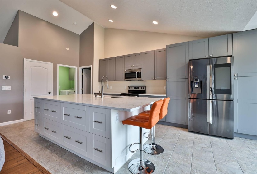 013-Eat-in-Kitchen-2