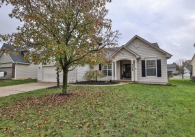 4958 Country Park Drive, Tipp City, Ohio 45371, 3 Bedrooms Bedrooms, ,2 BathroomsBathrooms,Residential,For Sale,Country Park,1036284