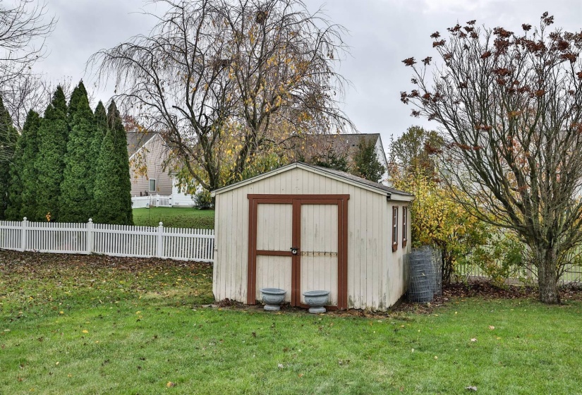 036-Storage-Shed