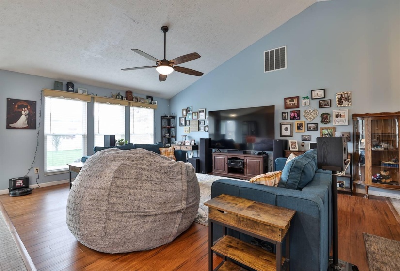 004-Living-Room