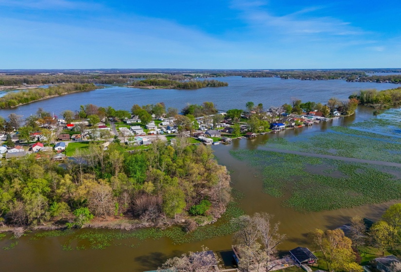 11172 Newland Dr (Drone)-11
