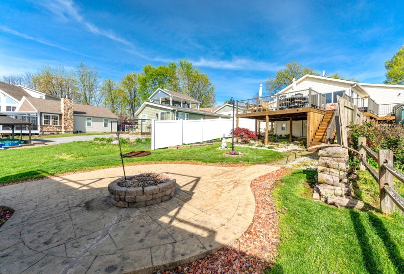 11172 Newland Dr (Exterior)-25