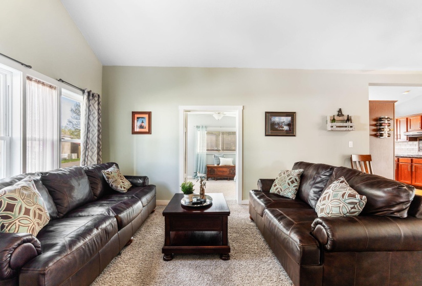 11172 Newland Dr (Interior)-2
