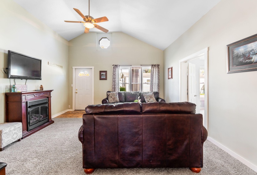 11172 Newland Dr (Interior)-5