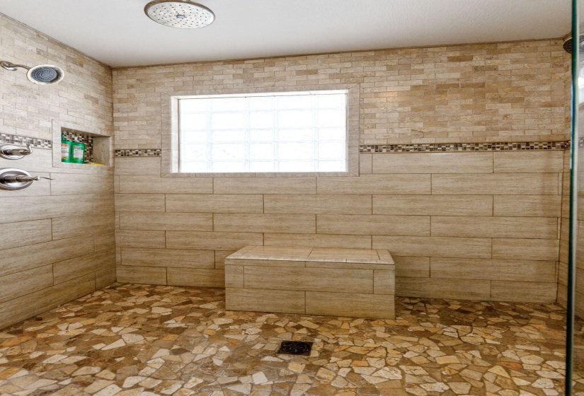 11172 Newland Dr (Interior)-36